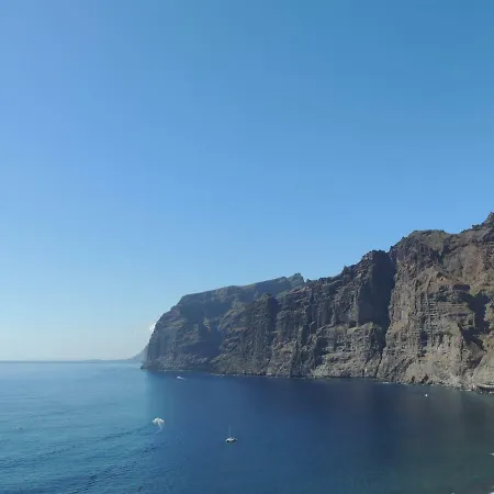 Apartment Romantic Retreat With Marine View Acantilado de los Gigantes
