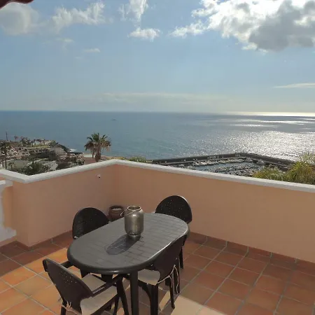 Romantic Retreat With Marine View