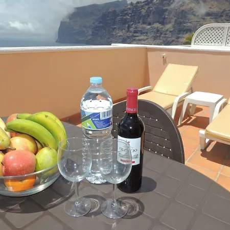 Romantic Retreat With Marine View Апартаменты *