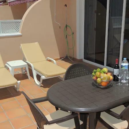 Апартаменты Romantic Retreat With Marine View Акантиладо-де-Лос-Хигантес