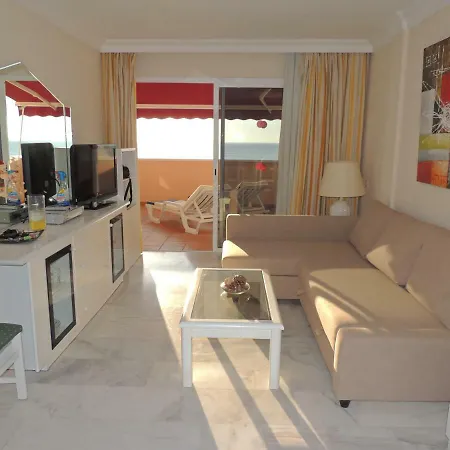 Romantic Retreat With Marine View Апартаменты *